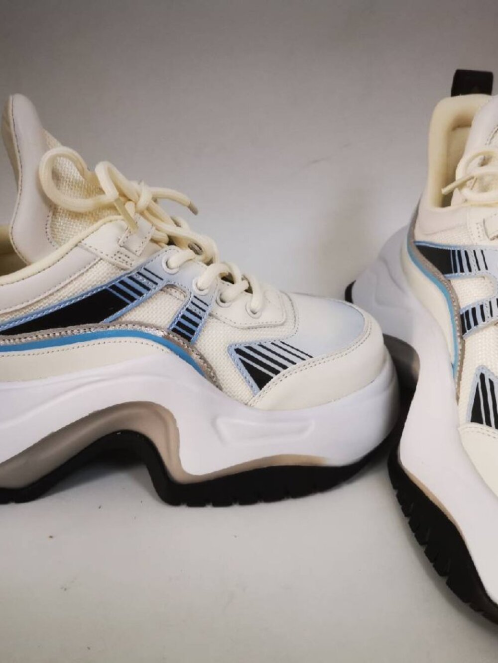 Pre-owned LOUIS VUITTON Fashion Women's Dad Sneakers Casual Sports Shoes - Picture 2 of 9